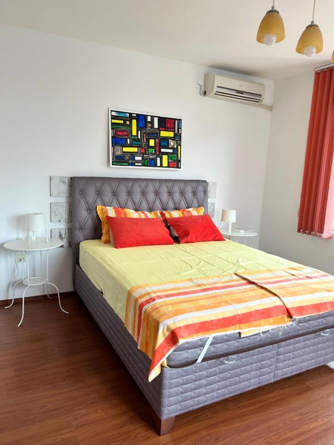 Milos Apartments Pomorie Exterior foto